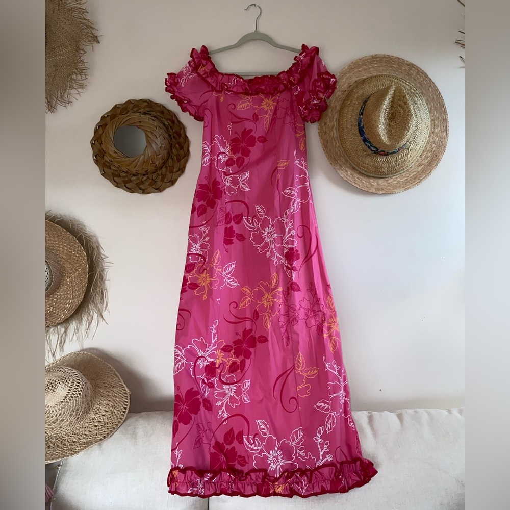 Hawaiian dress
